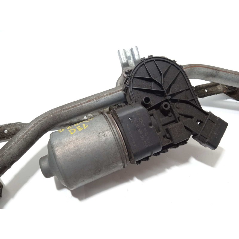 Recambio de motor limpia delantero para peugeot 207 cc básico referencia OEM IAM 0390241970  