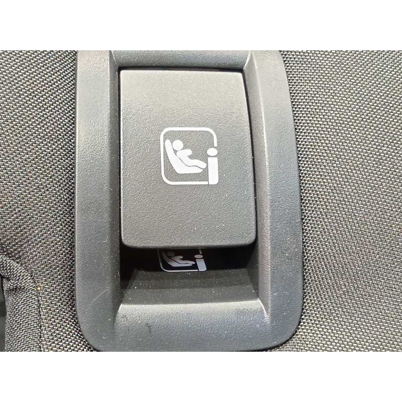 Recambio de asientos traseros para lynk&co lynk & co 01 1.5 phev referencia OEM IAM 8890591960 8892241262 8892241208