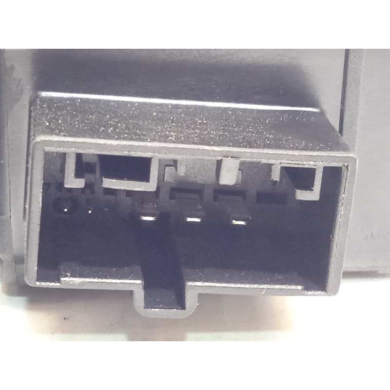 Recambio de elevalunas trasero izquierdo para skoda fabia combi 1.0 tsi referencia OEM IAM 5Q0959408A  