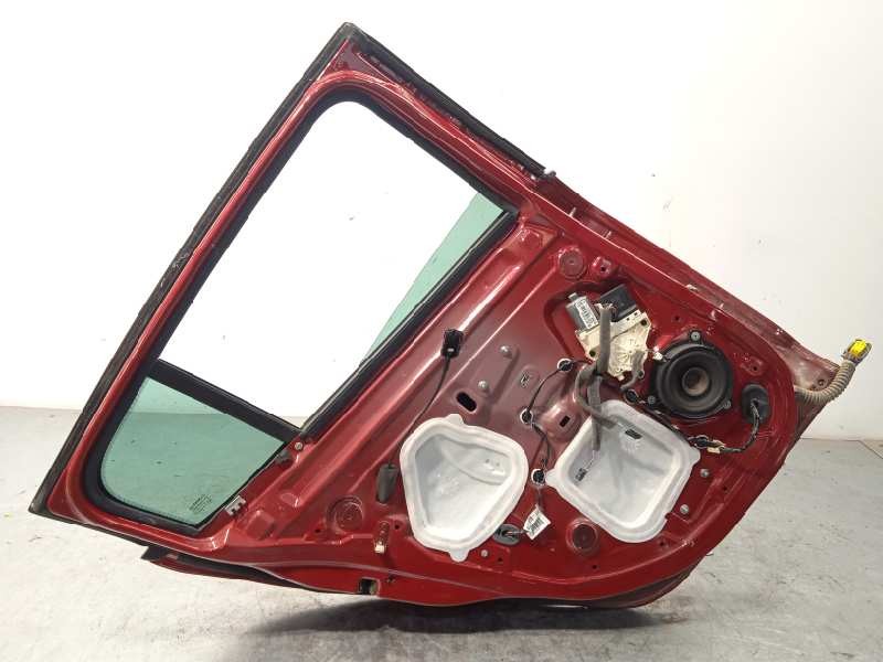 Recambio de puerta trasera izquierda para renault megane iii berlina 5 p 1.2 16v referencia OEM IAM 821010108R  