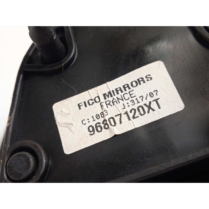 Recambio de retrovisor derecho para peugeot 207 cc básico referencia OEM IAM 96807120XT  8153AV