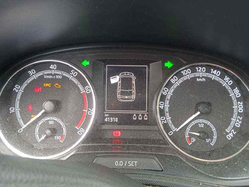 Recambio de cuadro instrumentos para skoda fabia combi 1.0 tsi referencia OEM IAM 6V0920740D  A2C18524600