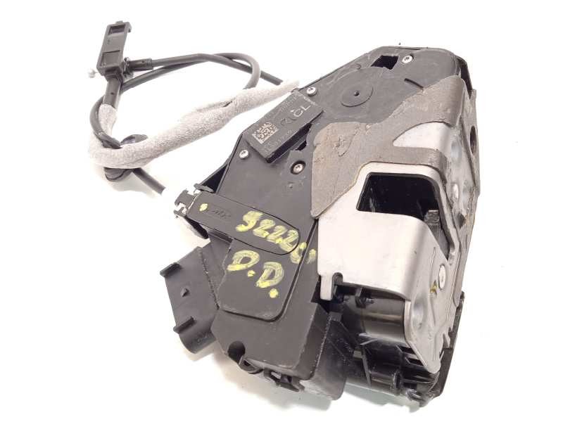Recambio de cerradura puerta delantera derecha para volvo s60 lim. 2.0 diesel cat referencia OEM IAM 31301739  