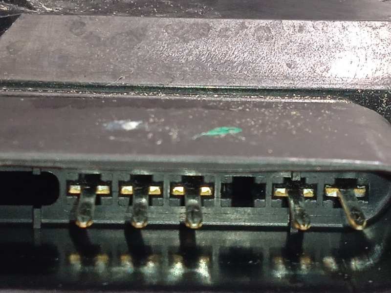 Recambio de cerradura puerta delantera derecha para volvo s60 lim. 2.0 diesel cat referencia OEM IAM 31301739  