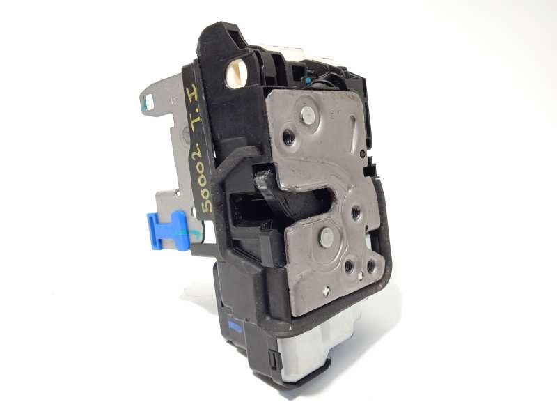 Recambio de cerradura puerta trasera izquierda para lynk&co lynk & co 01 1.5 phev referencia OEM IAM 8891893212  