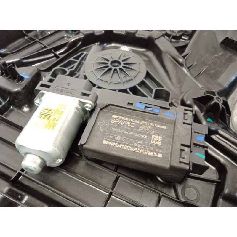 Recambio de elevalunas trasero izquierdo para lynk&co lynk & co 01 1.5 phev referencia OEM IAM 8891895906  