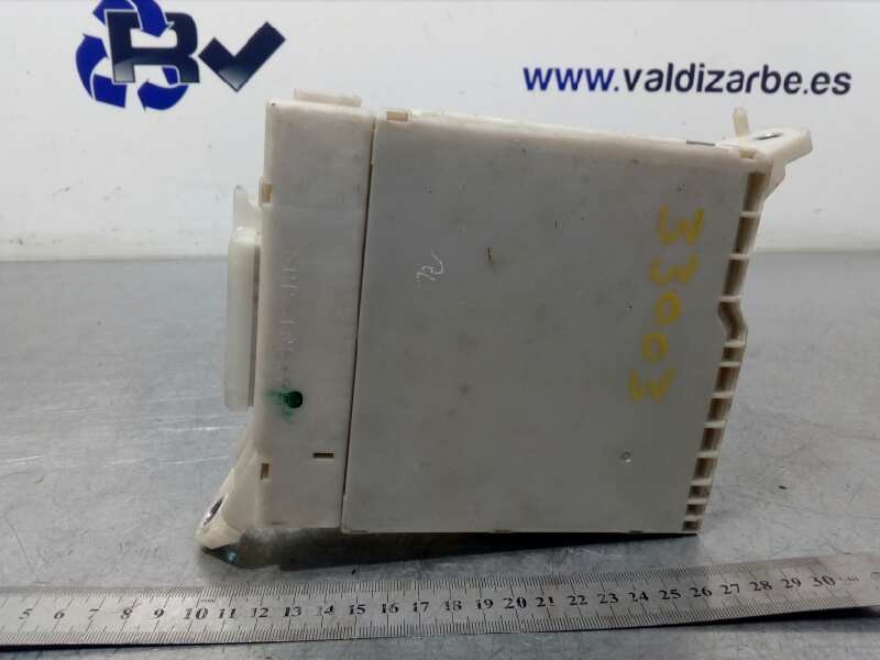 Recambio de modulo electronico para lexus gs (gs/us/ws19) 300 referencia OEM IAM 8267230131  8273030272