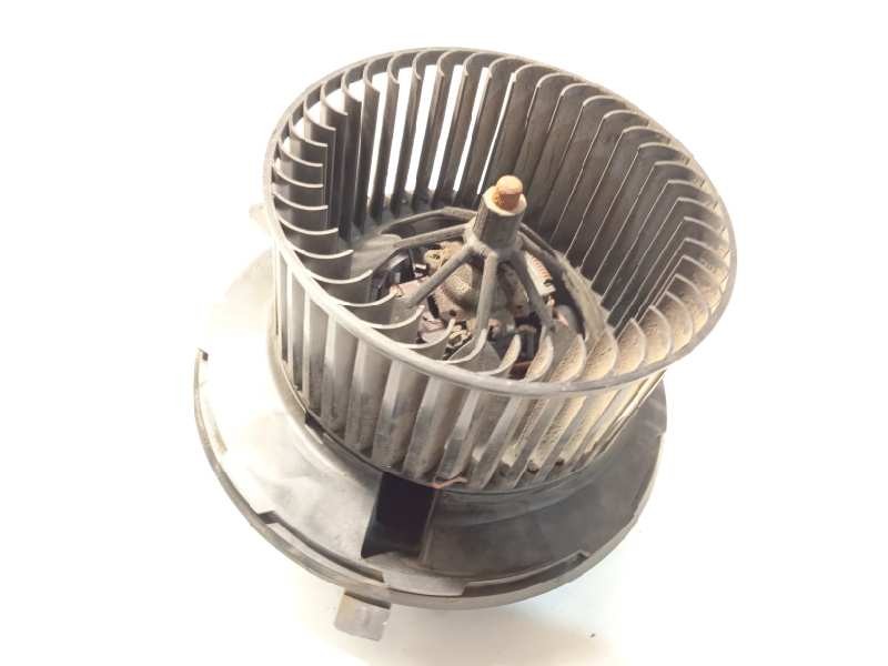 Recambio de motor calefaccion para volkswagen caddy furgón/kombi 2.0 tdi referencia OEM IAM 1K1819015F  