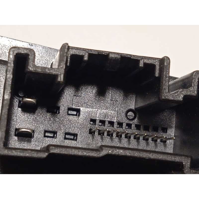 Recambio de elevalunas delantero izquierdo para seat ibiza (kj1) reference referencia OEM IAM 6F0837461A  2Q1959881