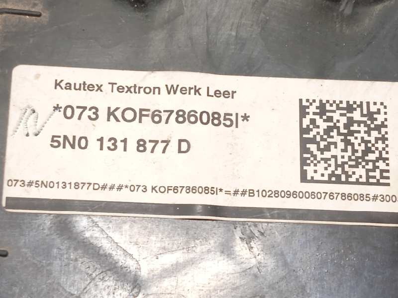 Recambio de deposito aditivo fap adblue para audi q3 (8ug) sport edition referencia OEM IAM 5N0131877D  5Q0131969C