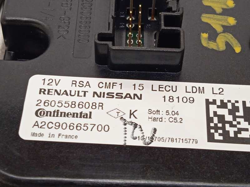 Recambio de centralita faros xenon para renault captur 1.3 tce referencia OEM IAM 260558608R  A2C90665700