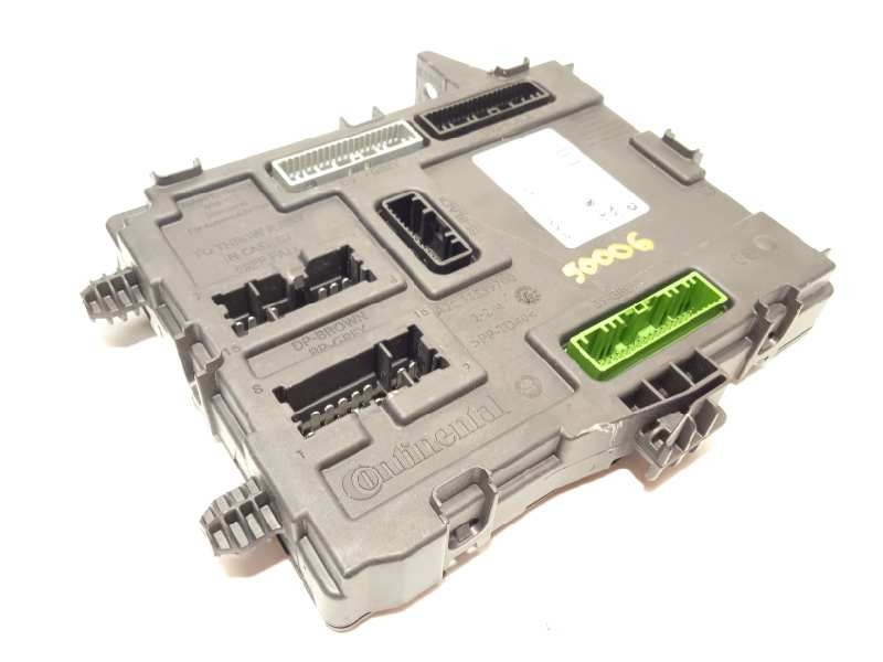 Recambio de centralita confort para renault kadjar 1.3 tce referencia OEM IAM 284B12690R  