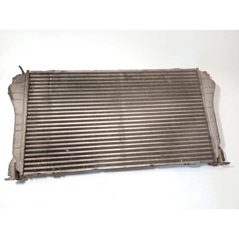 Recambio de intercooler para toyota avensis cross sport (t27) active referencia OEM IAM JD1271003521  