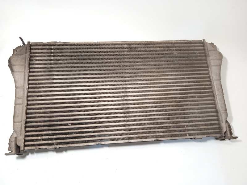Recambio de intercooler para toyota avensis cross sport (t27) active referencia OEM IAM JD1271003521  