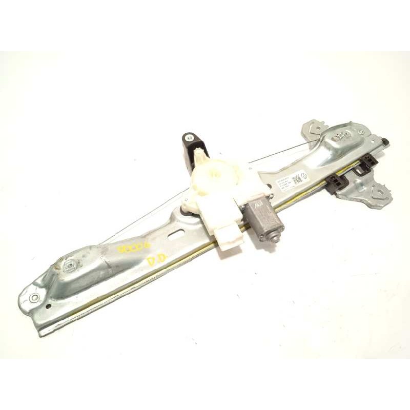 Recambio de elevalunas delantero derecho para renault kadjar 1.3 tce referencia OEM IAM 807206317R  