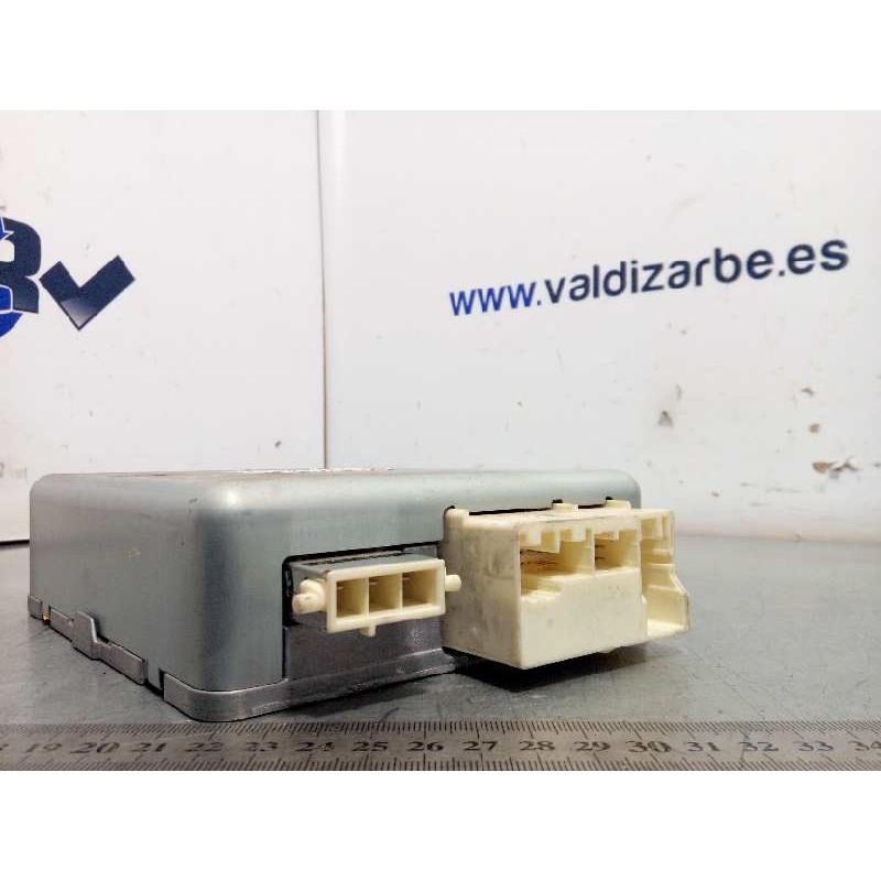 Recambio de centralita direccion para toyota auris active referencia OEM IAM 8965002460  2250000650