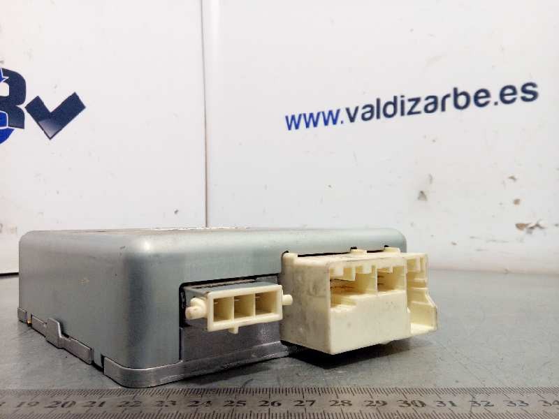 Recambio de centralita direccion para toyota auris active referencia OEM IAM 8965002460  2250000650