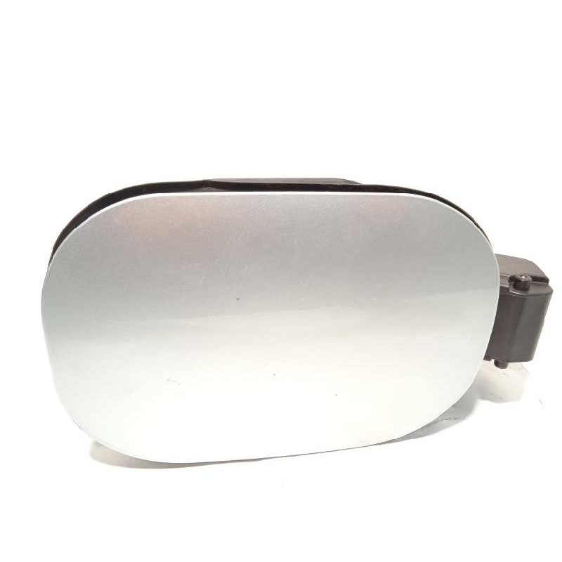 Recambio de tapa exterior combustible para renault kadjar 1.3 tce referencia OEM IAM 781204304R  788329267R