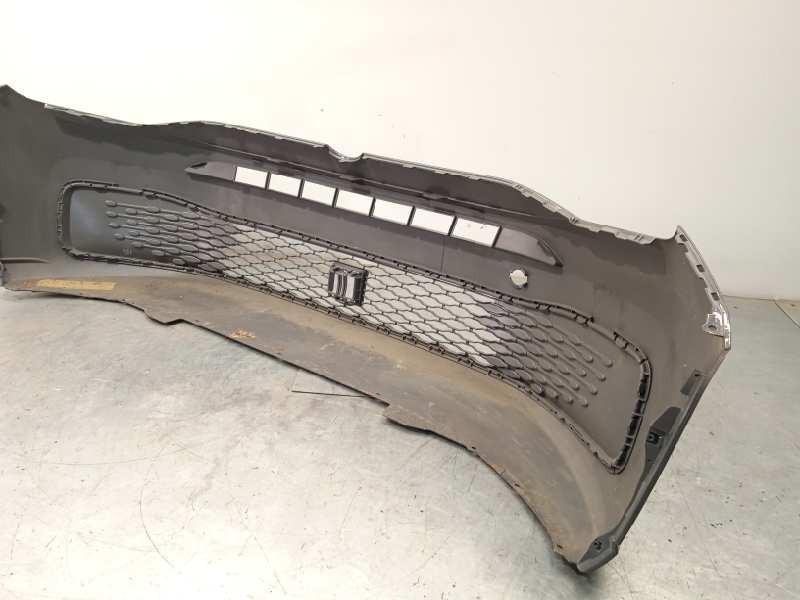 Recambio de paragolpes delantero para volkswagen caddy (2k7) 2.0 tdi referencia OEM IAM 2K7807221A  