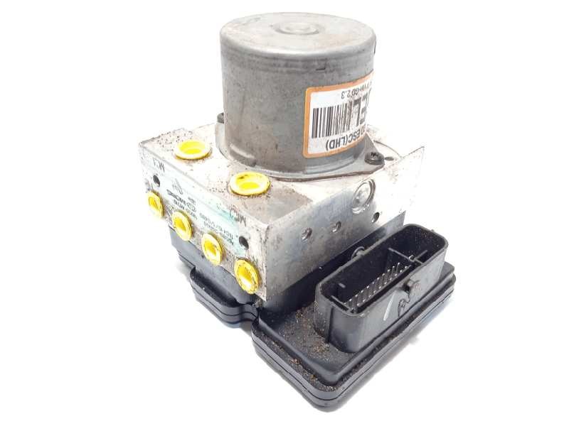 Recambio de abs para hyundai i30 (gd) tecno referencia OEM IAM 58920A6210 6158945200 A658920500