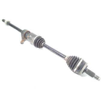 Recambio de transmision delantera derecha para ssangyong tivoli 1.2 referencia OEM IAM 4132035700  