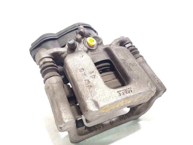 PINZA FRENO TRASERA DERECHA 8U0615404B 