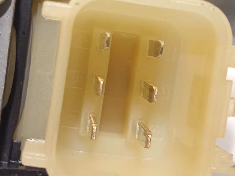 Recambio de elevalunas delantero izquierdo para ford kuga (cbs) 1.5 ecoboost cat referencia OEM IAM 2138696  