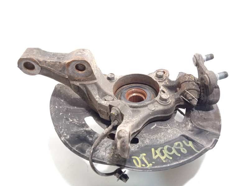 Recambio de mangueta delantera izquierda para hyundai tucson 2.0 crdi cat referencia OEM IAM 51715D7000  