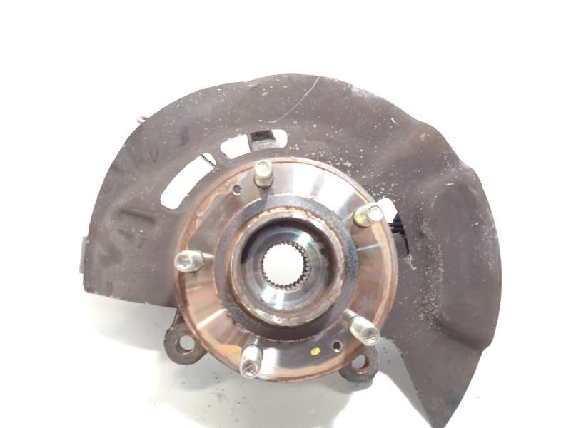 Recambio de mangueta delantera izquierda para hyundai tucson 2.0 crdi cat referencia OEM IAM 51715D7000  