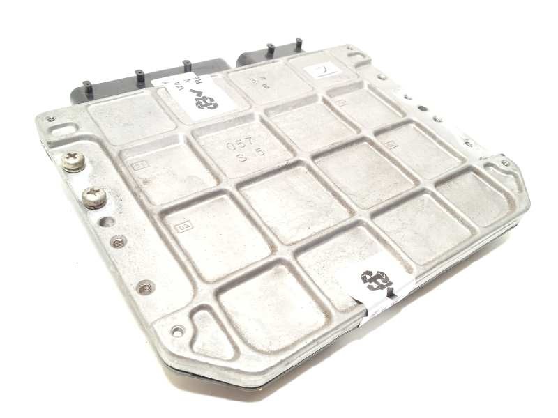 Recambio de centralita motor uce para lexus ct 200h referencia OEM IAM 8966176030  2754005531