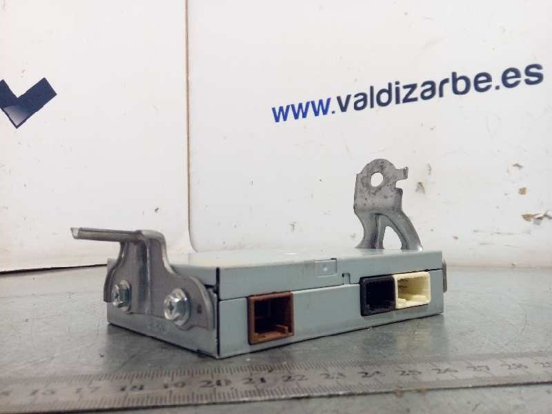 Recambio de modulo electronico para lexus ct 200h referencia OEM IAM 861A076030  