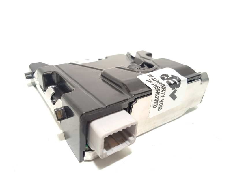 Recambio de modulo electronico para toyota prius (zvw50) basis referencia OEM IAM 8646C47031  