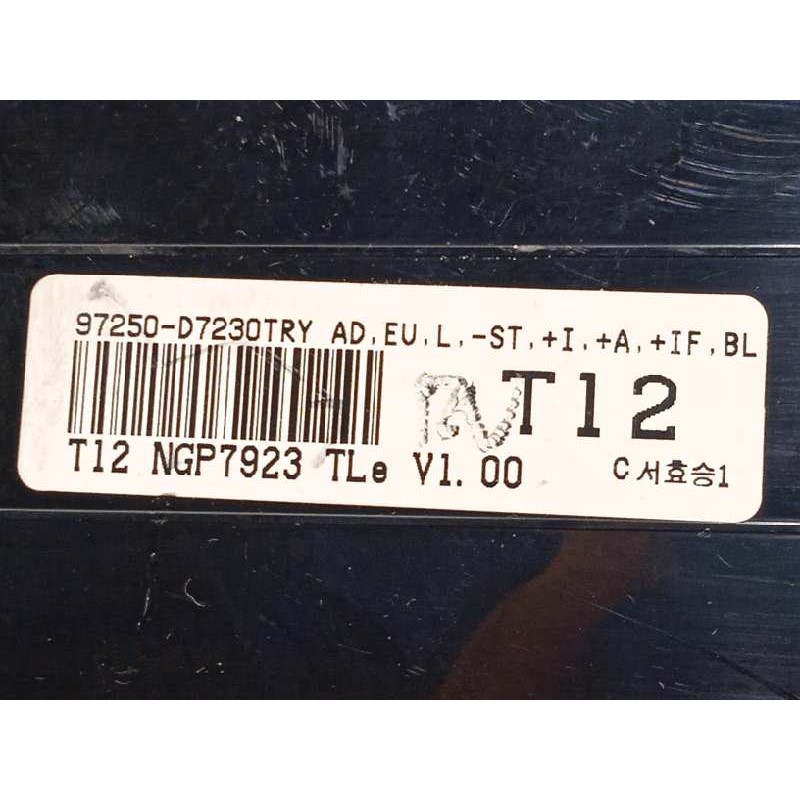 Recambio de mando climatizador para hyundai tucson 2.0 crdi cat referencia OEM IAM 97250D7230TRY  