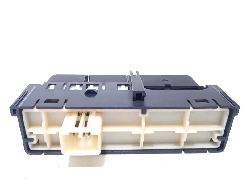 Recambio de mando multifuncion para toyota prius (zvw50) basis referencia OEM IAM 75H510  5101M70C