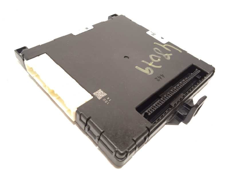 Recambio de modulo electronico para toyota prius (zvw50) basis referencia OEM IAM 8922147451  2381002680