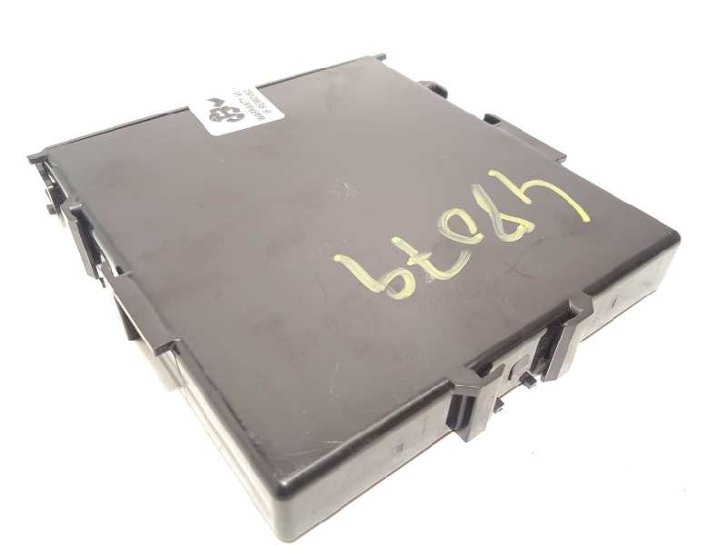 Recambio de modulo electronico para toyota prius (zvw50) basis referencia OEM IAM 8999047220  2325008257