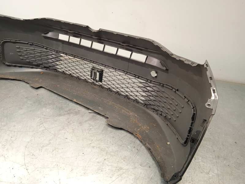 Recambio de paragolpes delantero para volkswagen caddy (2k7) 2.0 tdi referencia OEM IAM 2K7807221A  
