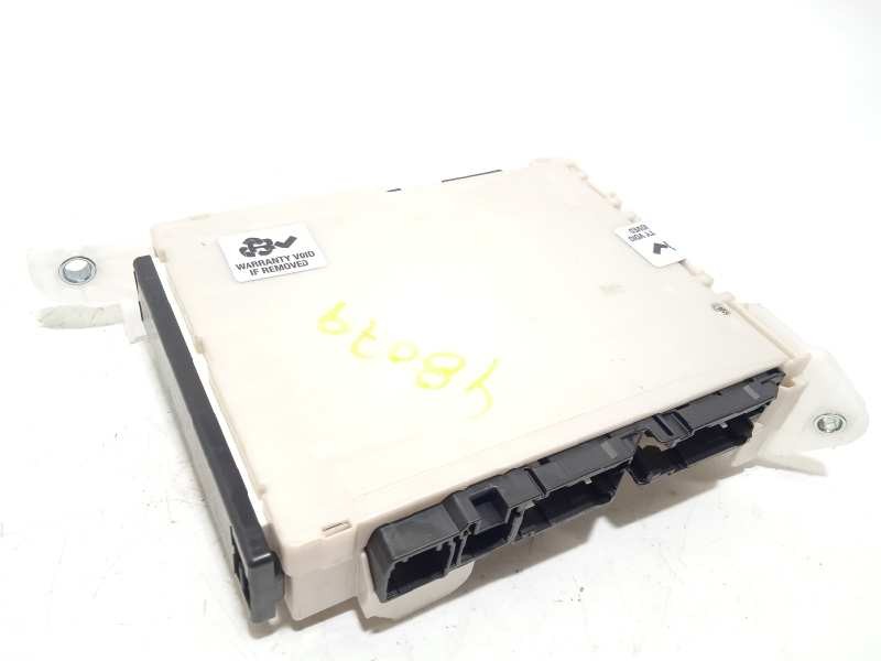 Recambio de modulo electronico para toyota prius (zvw50) basis referencia OEM IAM 8273047530C  