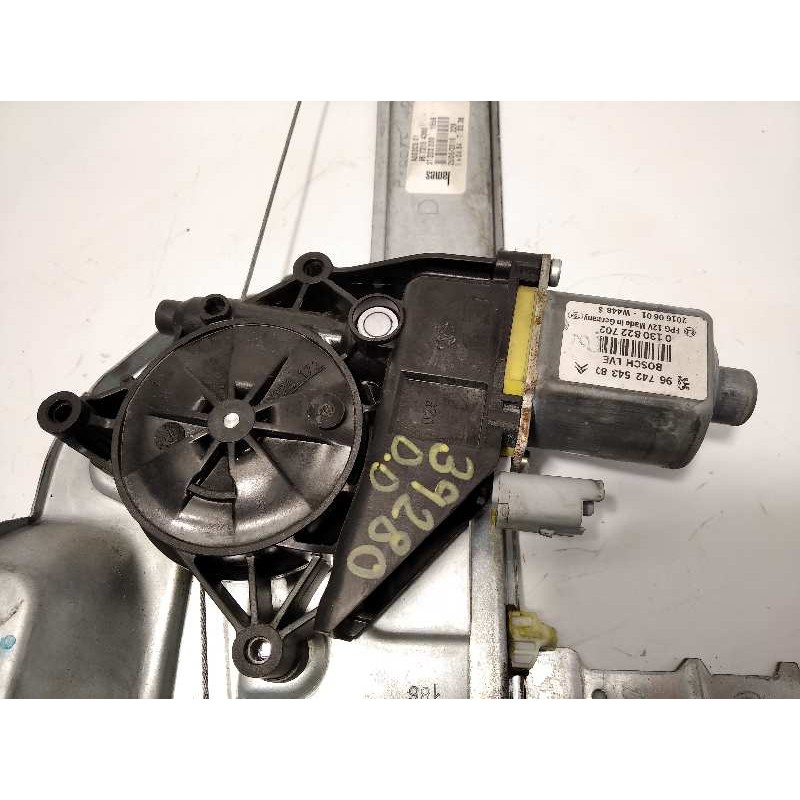 Recambio de elevalunas delantero derecho para peugeot 208 style referencia OEM IAM 9673154380 0130822702 9674254380