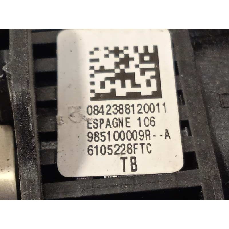 Recambio de airbag delantero izquierdo para renault megane iii berlina 5 p dynamique referencia OEM IAM 985100009R  