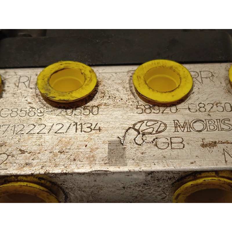 Recambio de abs para hyundai i20 1.2 16v cat referencia OEM IAM 58920C8250 6158945200 C858920550