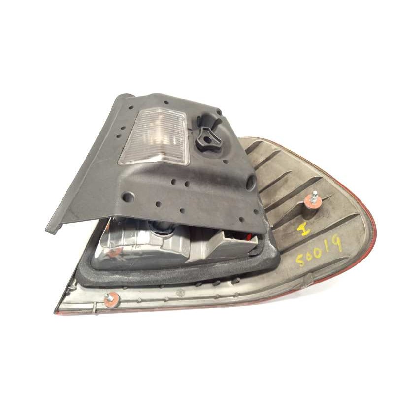 Recambio de piloto trasero izquierdo para bmw serie 3 berlina (e46) 320d referencia OEM IAM 6907933  63216907933