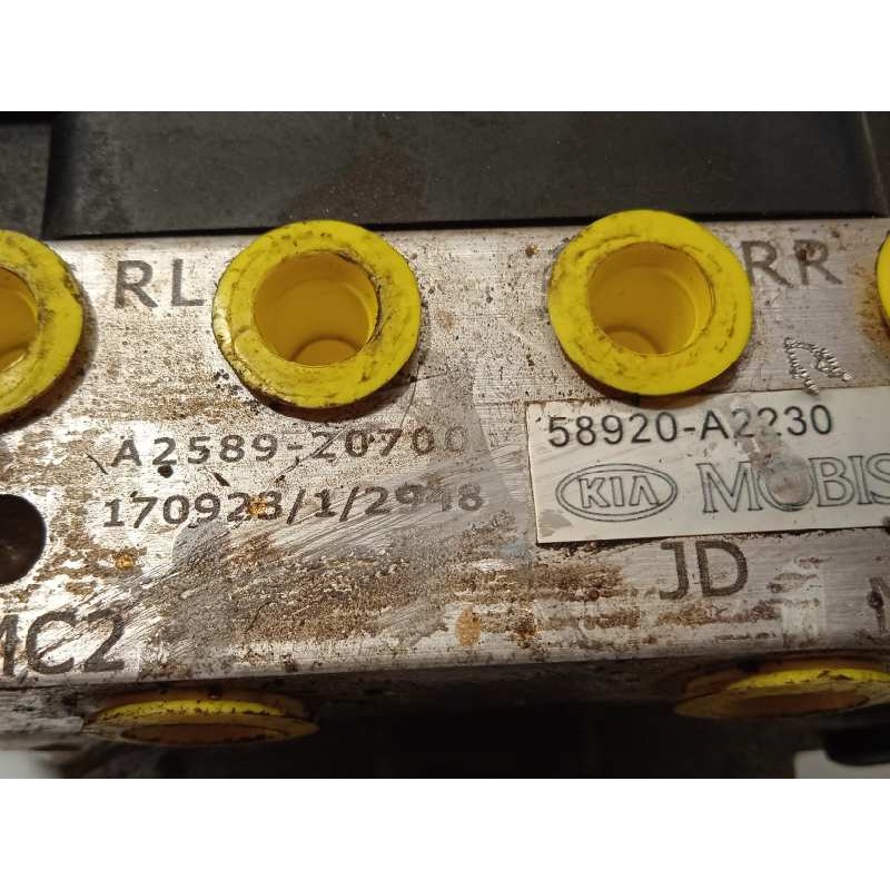 Recambio de abs para kia cee´d tech referencia OEM IAM 58920A2230 6158945200 A258920800