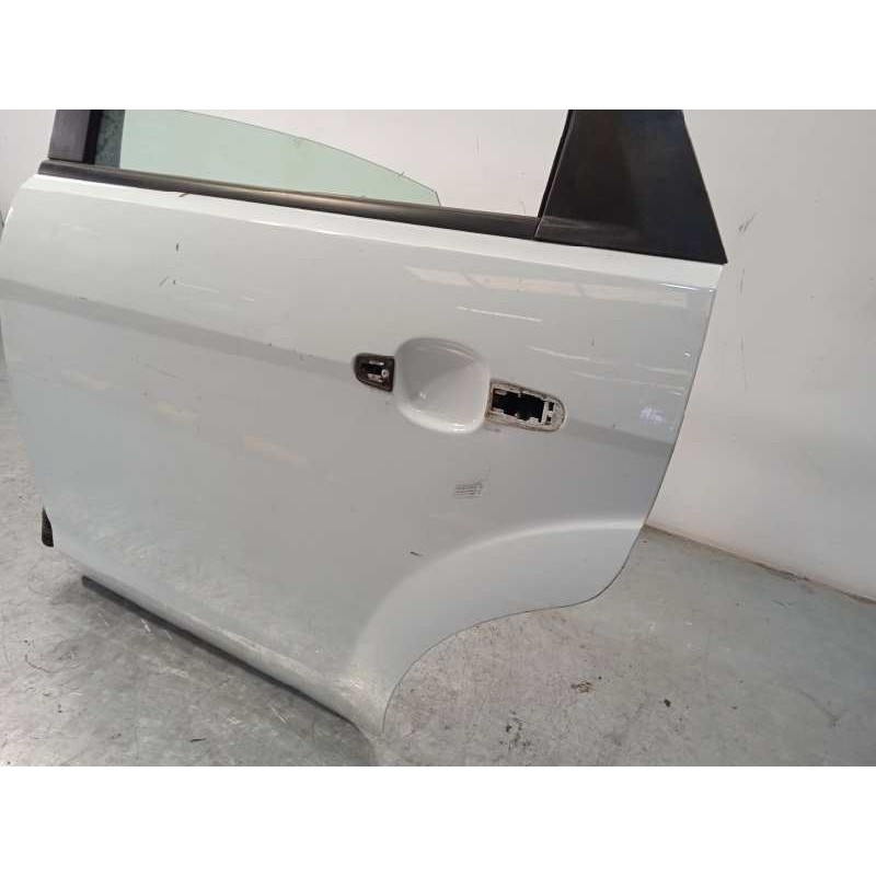 Recambio de puerta trasera izquierda para ford focus lim. (cb4) trend referencia OEM IAM 1702408  
