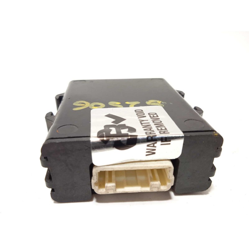 Recambio de modulo electronico para toyota prius (nhw20) 1.5 cat referencia OEM IAM 8999147030  