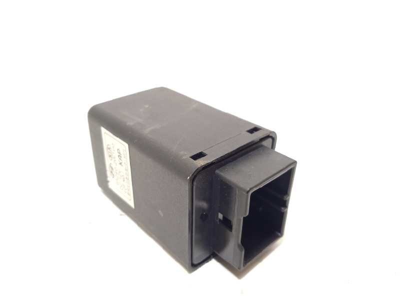 Recambio de modulo electronico para kia venga basic referencia OEM IAM 952402W100  