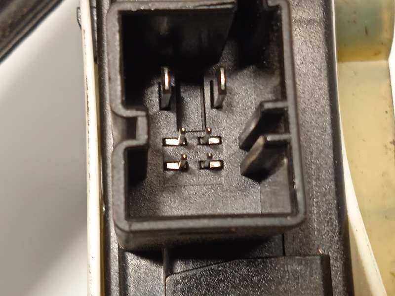 Recambio de elevalunas delantero izquierdo para audi q7 (4l) 3.0 tdi referencia OEM IAM 4L0837461A  4L0959801B