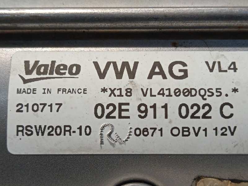 Recambio de motor arranque para volkswagen golf vii lim. (bq1) 2.0 tdi referencia OEM IAM 02E911022C  RSW20R10