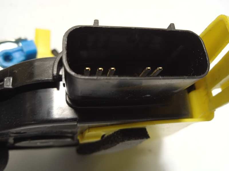 Recambio de cerradura puerta delantera derecha para kia niro referencia OEM IAM 81320G5010GKC  81320G5010