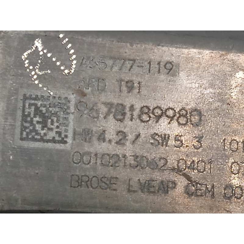 Recambio de elevalunas trasero derecho para peugeot 308 sw 1.5 blue-hdi fap referencia OEM IAM 9678189980  